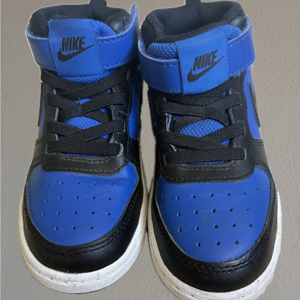 Nike Kids Blue and Black High-Top Sneakers with Strap